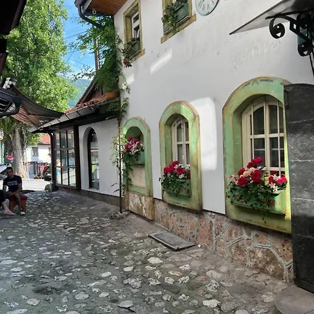 Πανσιόν Yildiz 3*